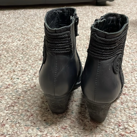 Jeffery Campbell boots - Picture 7 of 11